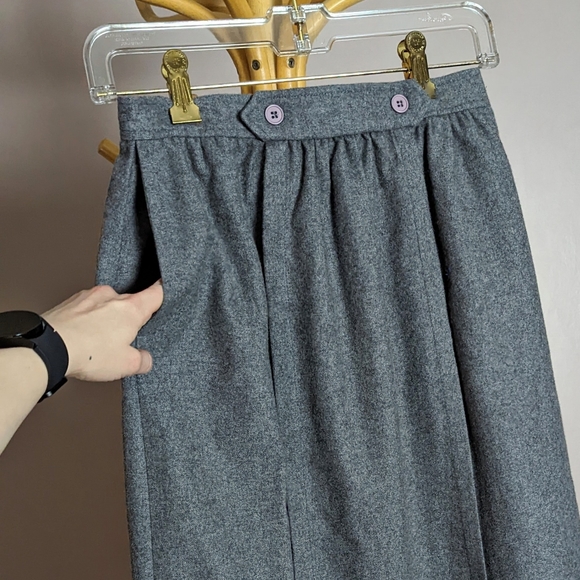 Vintage Jeremy Scott grey wool blend penicil skirt w/ pockets - Picture 4 of 10